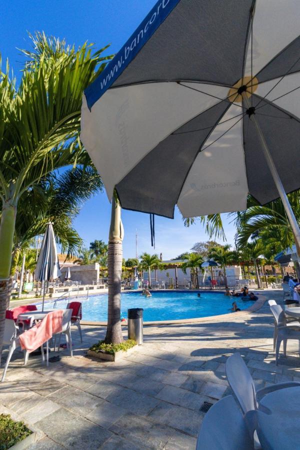 Cd Diroma Resort กัลดัสโนวัส ภายนอก รูปภาพ